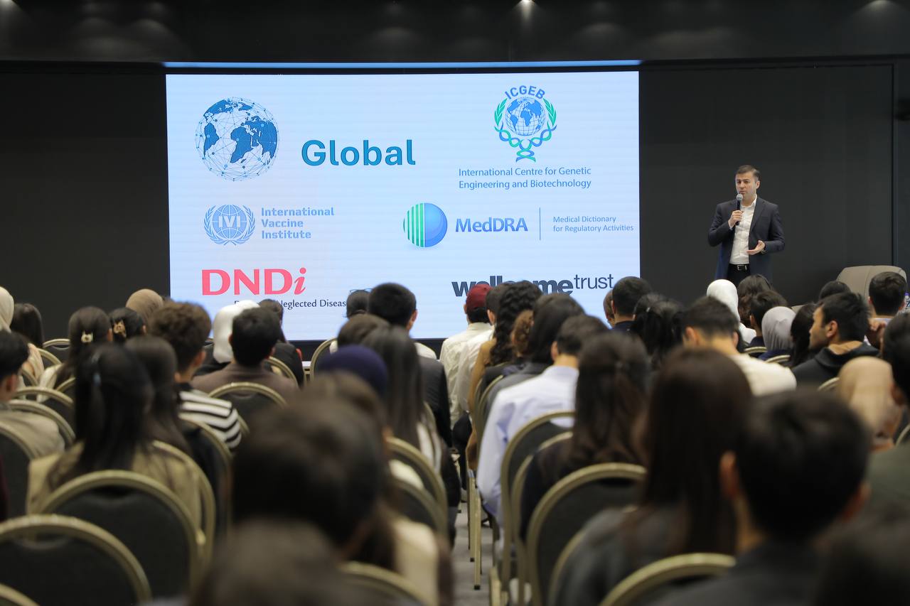 YOSHLAR — FARMASEVTIKA ISLOHOTLARINING MARKAZIDA!